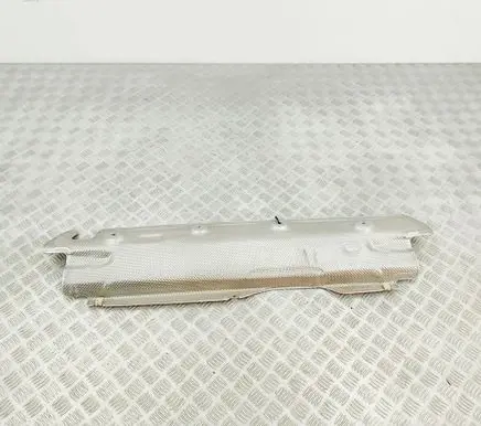 BMW XM Heat shield in engine bay 7424936