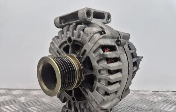Mercedes-Benz E W212 Generator/alternator 0009062722