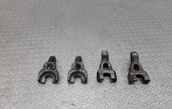 Fuel Injector clamp holder