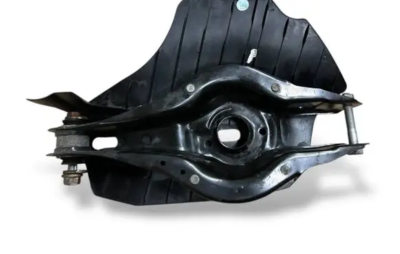 BMW 4 F36 Gran coupe Rear control arm 6884694 33326884694 33326796138