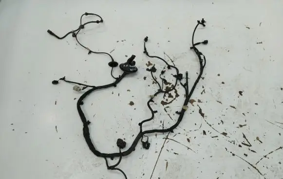 Volvo XC40 Engine installation wiring loom 32200128