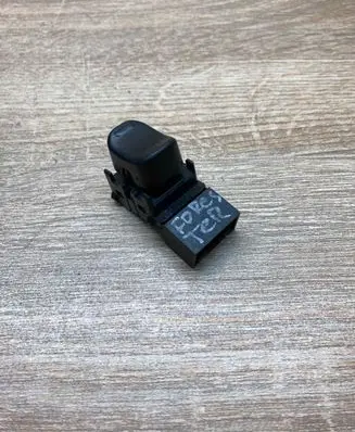 Subaru Forester SF Electric window control switch 