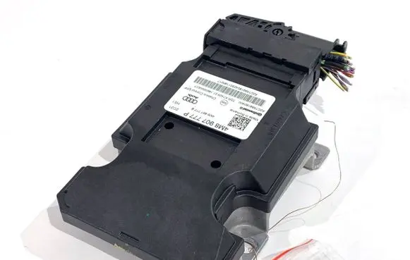 Audi Q8 Other control units/modules 4M8907777P