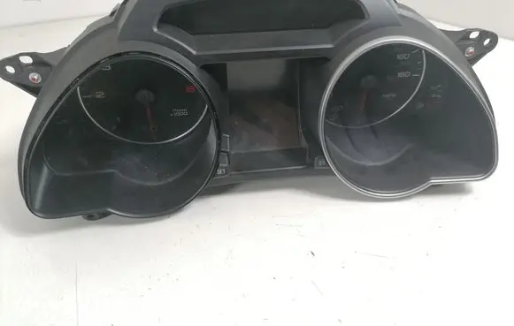 Audi A5 8T 8F Speedometer (instrument cluster) 8T0920981B
