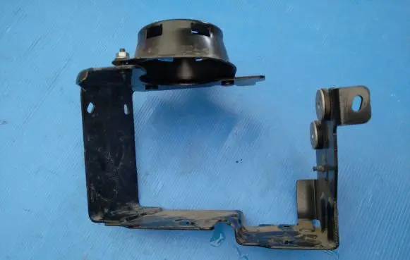 Peugeot 208 Other engine bay part 58826638780