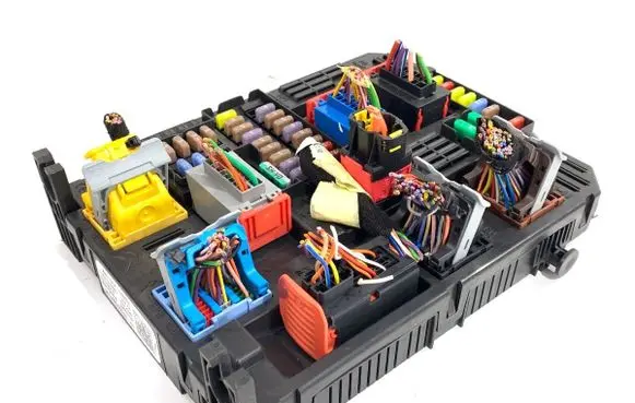 Citroen C4 II Picasso Other control units/modules 9819851380