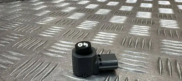 Nissan X-Trail T32 Parking PDC sensor 284384BA0B