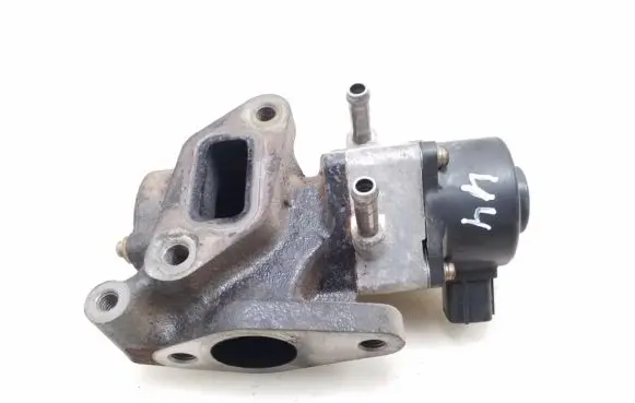 Nissan Primera EGR valve