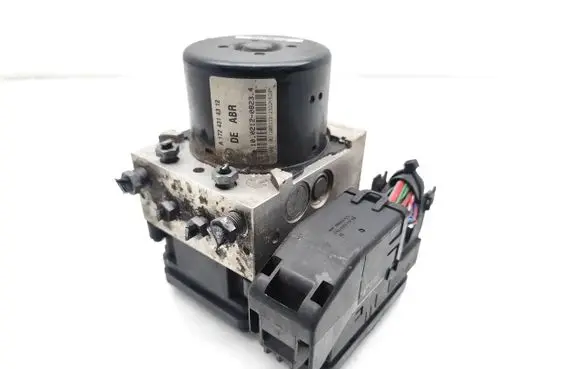 Mercedes-Benz C W204 ABS Pump A1724314312 10021208234 10092623683