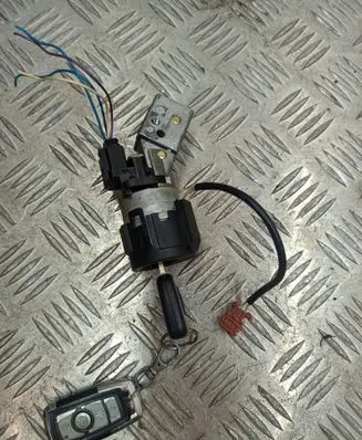 Peugeot 307 Ignition lock 36353100