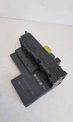 Mercedes-Benz E W211 Fuse module 0225455332 309872