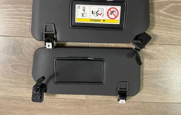 Ford Kuga III Sun visor