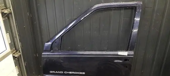 Jeep Grand Cherokee (WJ) Front door
