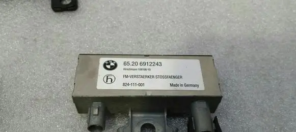 BMW Z4 E85 E86 Aerial antenna amplifier 6912817