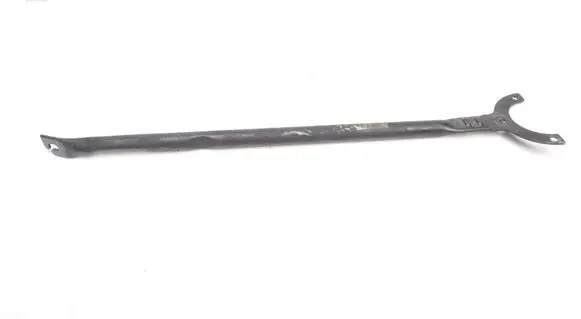 BMW 1 F40 Front strut bar 7436244