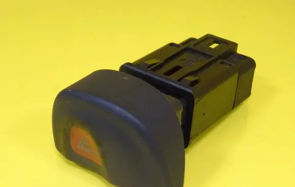 Renault Megane I Hazard light switch 435867