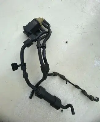 Skoda Octavia Mk3 (5E) Turbo solenoid valve 04L131051F 16062011 20052013