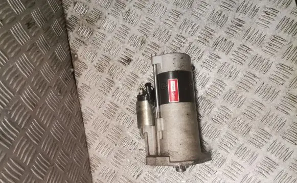 Mitsubishi Pajero Starter motor