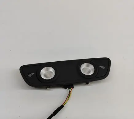 Audi Q8 Front seat light 4M0947111 8W0947111