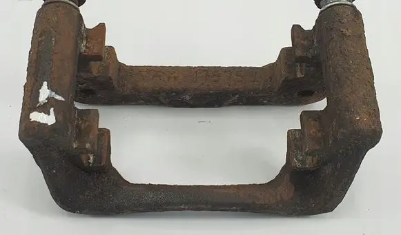 Opel Insignia A Brake caliper pad carrier rear 