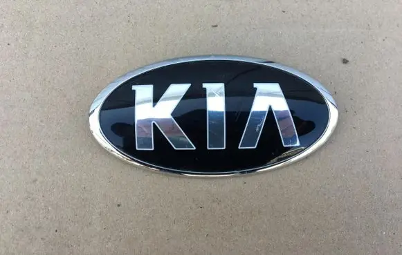 KIA Ceed Manufacturer badge logo/emblem 