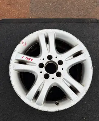 Mercedes-Benz C W203 R16 alloy rim A2034011902