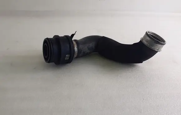 Mercedes-Benz B W245 Intercooler hose/pipe A6401400687 4010163A