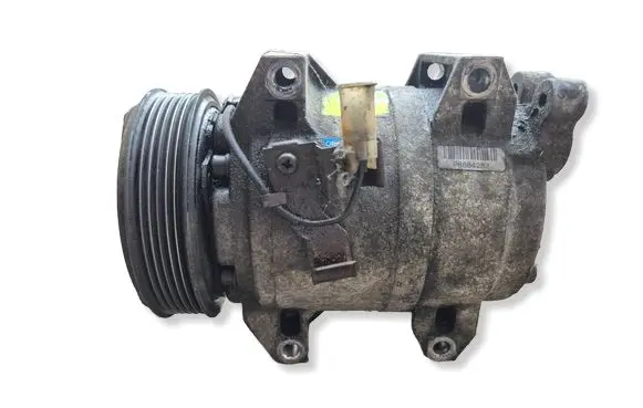 Volvo XC70 Air conditioning (A/C) compressor (pump) P8684287 8708581