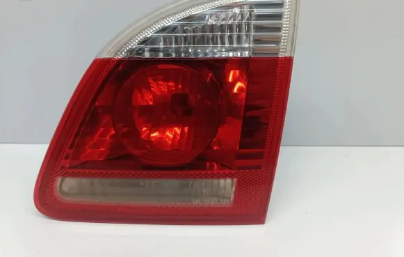 BMW 5 E60 E61 Tailgate rear/tail lights 7165830 27880204 6925894