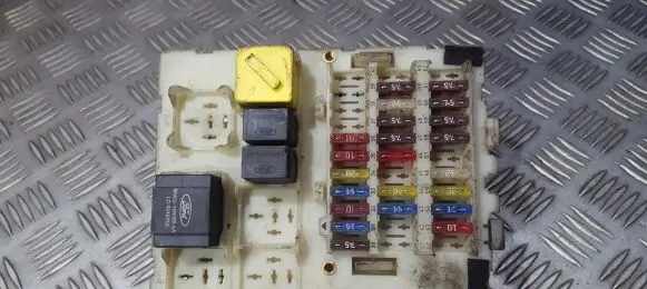 Ford Focus Fuse box set 98AG14K150