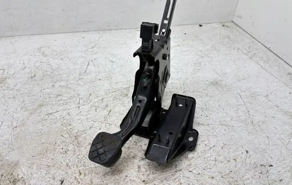 Audi A3 S3 8L Brake pedal 1J1721111C