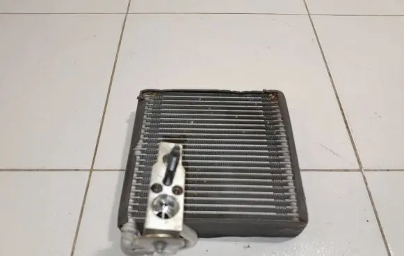 SsangYong Tivoli Air conditioning (A/C) radiator (interior) NOCODE