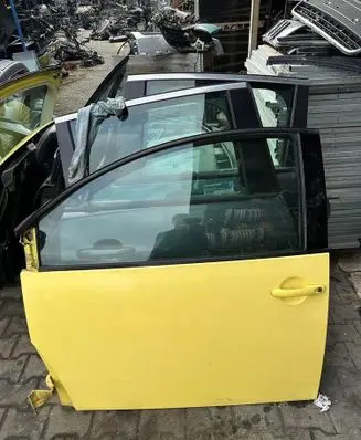 Volkswagen Beetle A5 Door (2 Door Coupe) brak