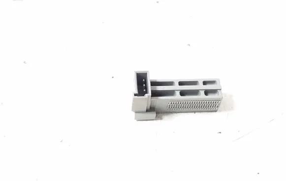 Mercedes-Benz E W212 Brake pedal sensor switch A0015456309