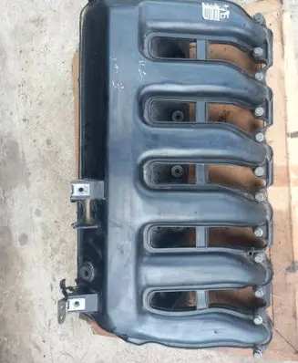 BMW 3 E90 E91 Intake manifold 7790700