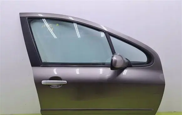 Peugeot 307 Front door 