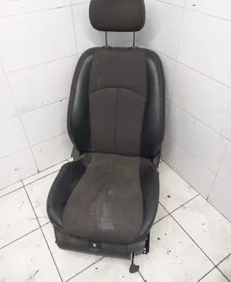 Mercedes-Benz E W211 Front passenger seat 