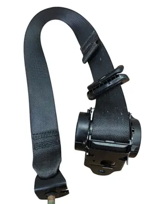 Middle seatbelt (rear)