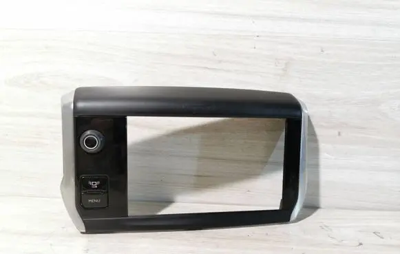 Peugeot 208 I Radio/GPS head unit trim 9673861377