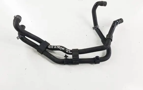 Audi Q4 Sportback e-tron Engine coolant pipe/hose 1Ea121157K