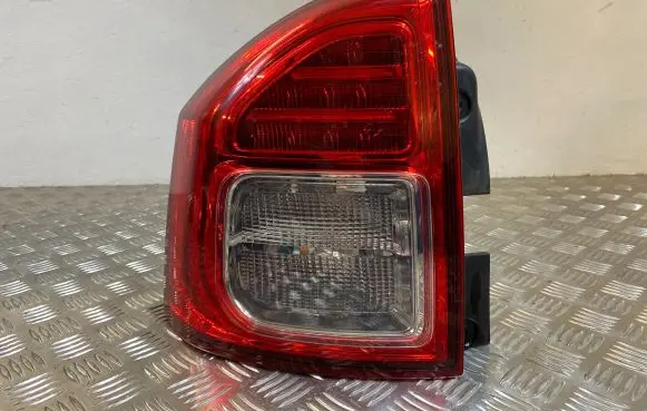 Jeep Compass Rear/tail lights 05182545 05182543 320371