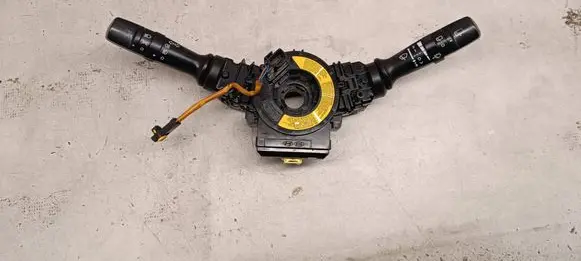 KIA Ceed Wiper turn signal indicator stalk/switch 