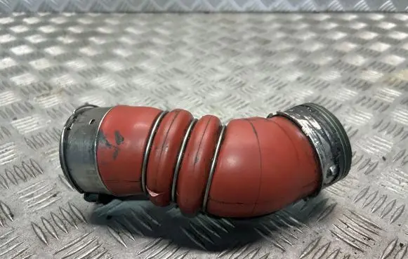 Intercooler hose/pipe