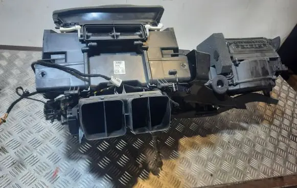 Audi A8 S8 D4 4H Interior heater climate box assembly 4H1820005H