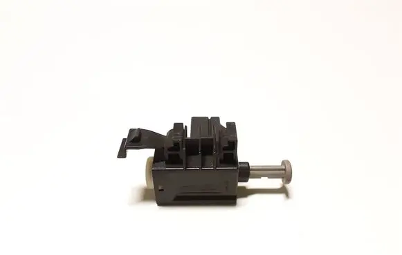 Clutch pedal sensor