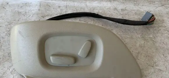 Jaguar S-Type Seat control switch 2R8314A701CA