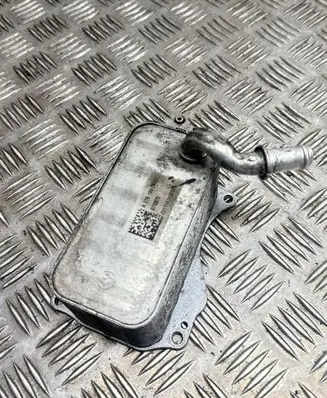Engine oil radiator