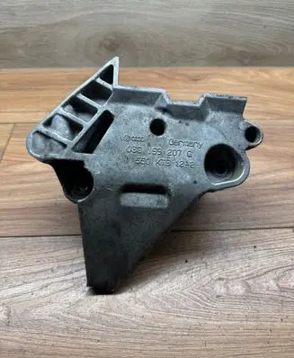 Audi A4 S4 B7 8E 8H Engine mounting bracket 03G199207G