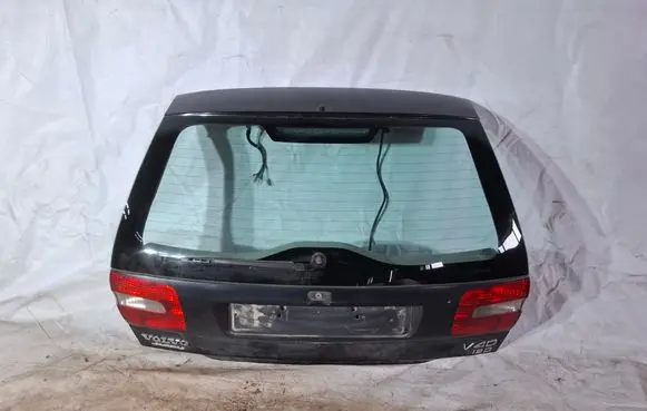 Volvo S40, V40 Tailgate/trunk/boot lid