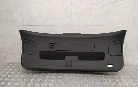 Audi A6 S6 C7 4G Tailgate trim 4G9867979D